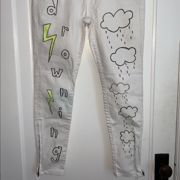 True religion graphic jeans - Picture 2 of 4